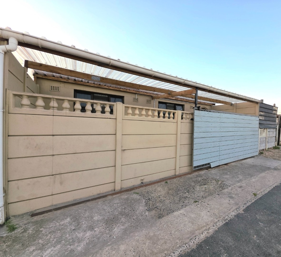 3 Bedroom Property for Sale in Steenberg Western Cape